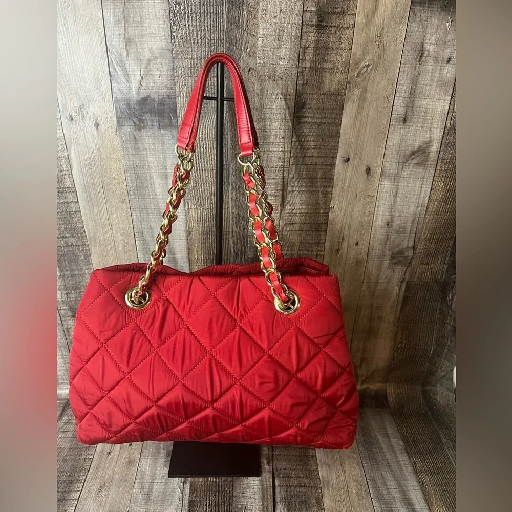 Talbots leather / nylon quilted red tote bag - Picture 2 of 16